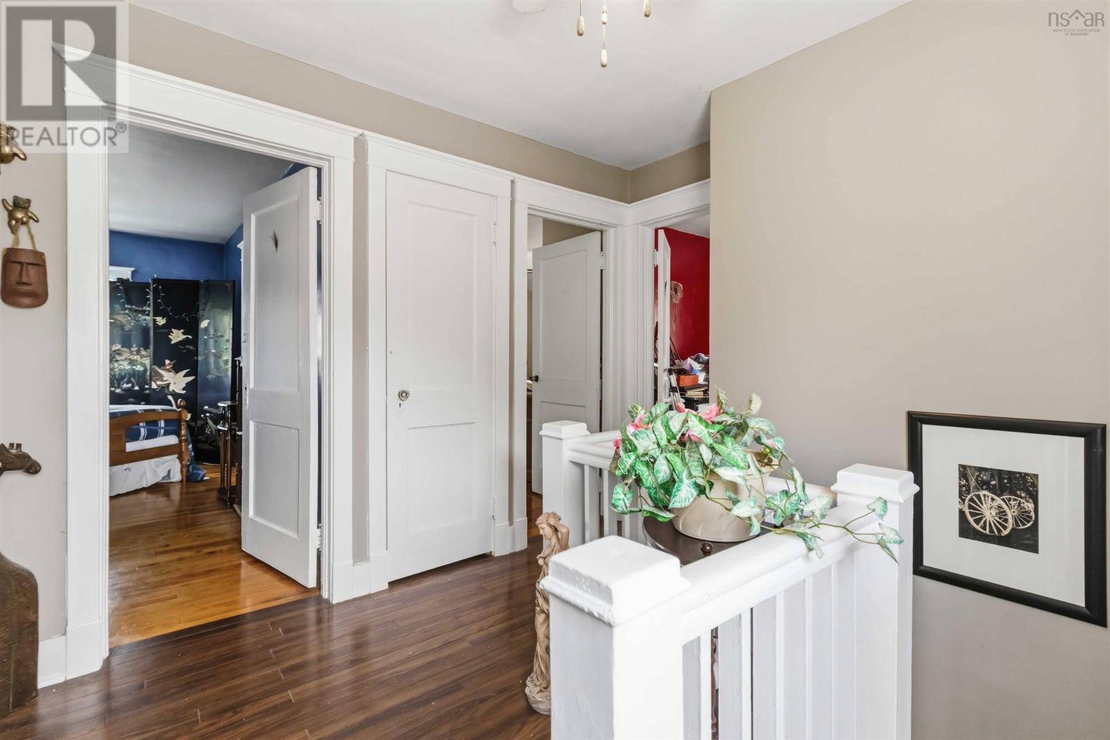 Property 37 of 38 of 3400 Connaught Avenue