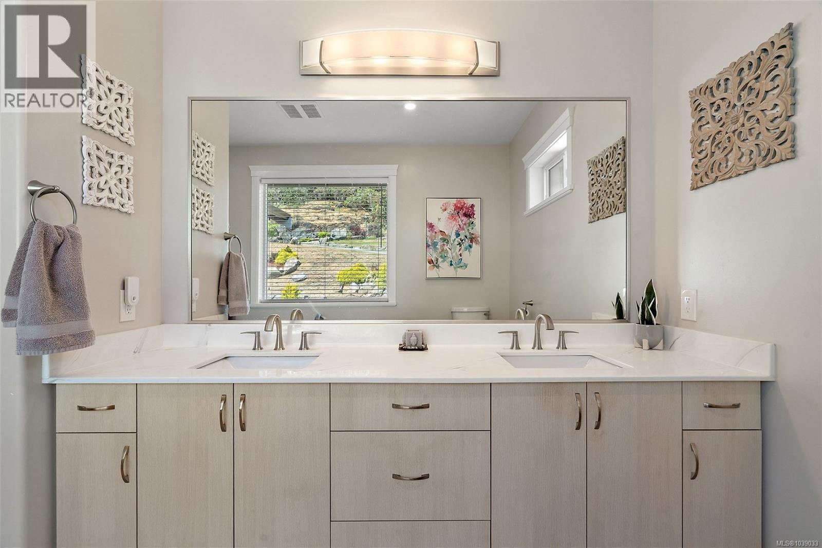 460 Pelican Dr - 23