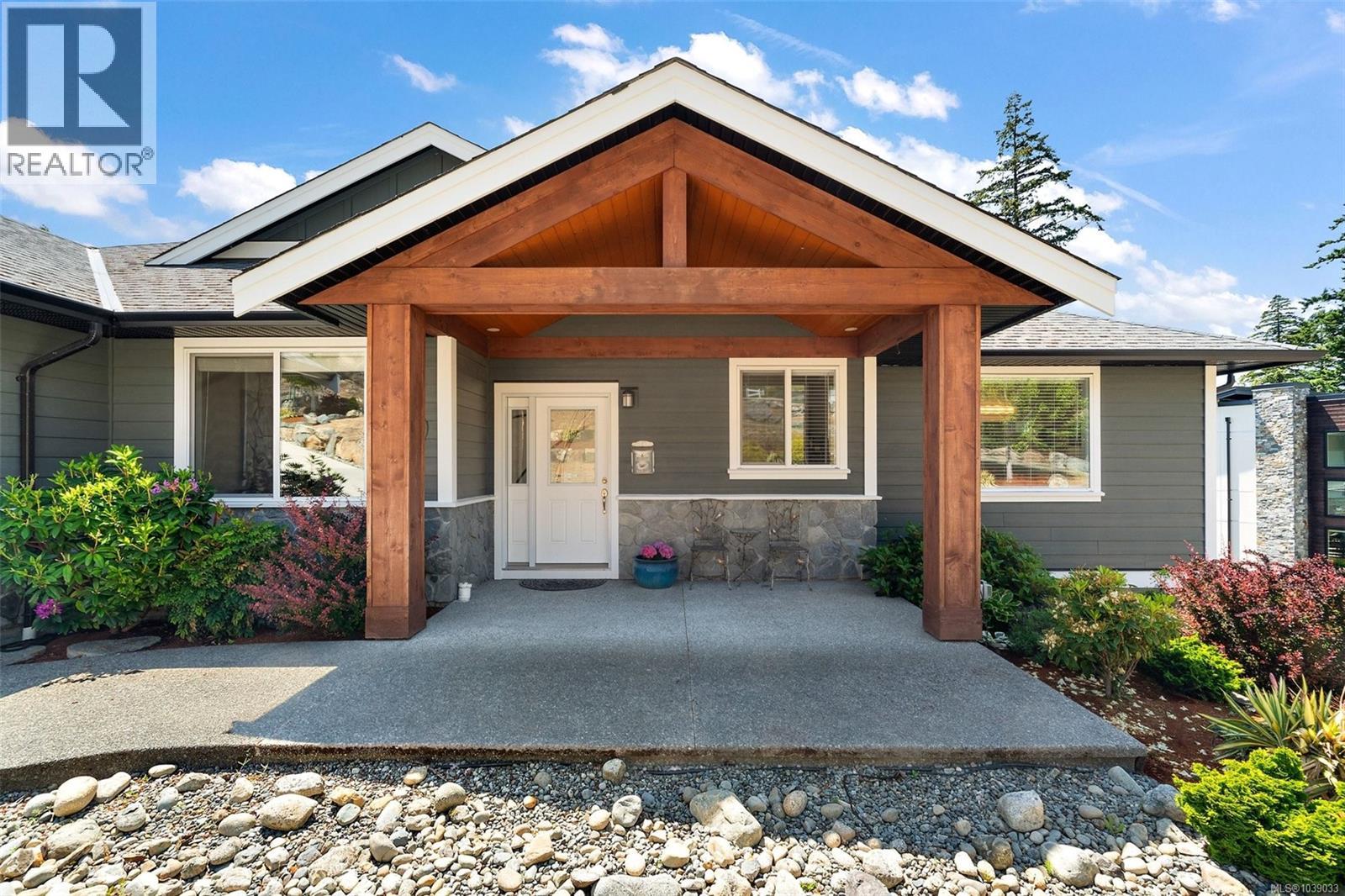  460 Pelican Drive, Colwood