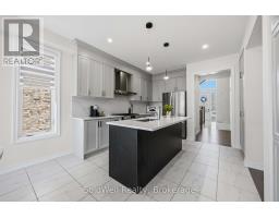 Bedroom 3 - 182 Silk Twist Drive, East Gwillimbury, ON L9N0V6 Photo 8