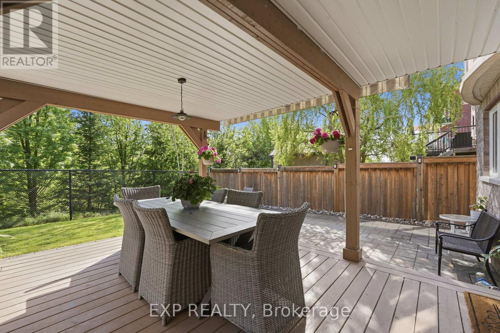 25 MANOR FOREST ROAD - 36