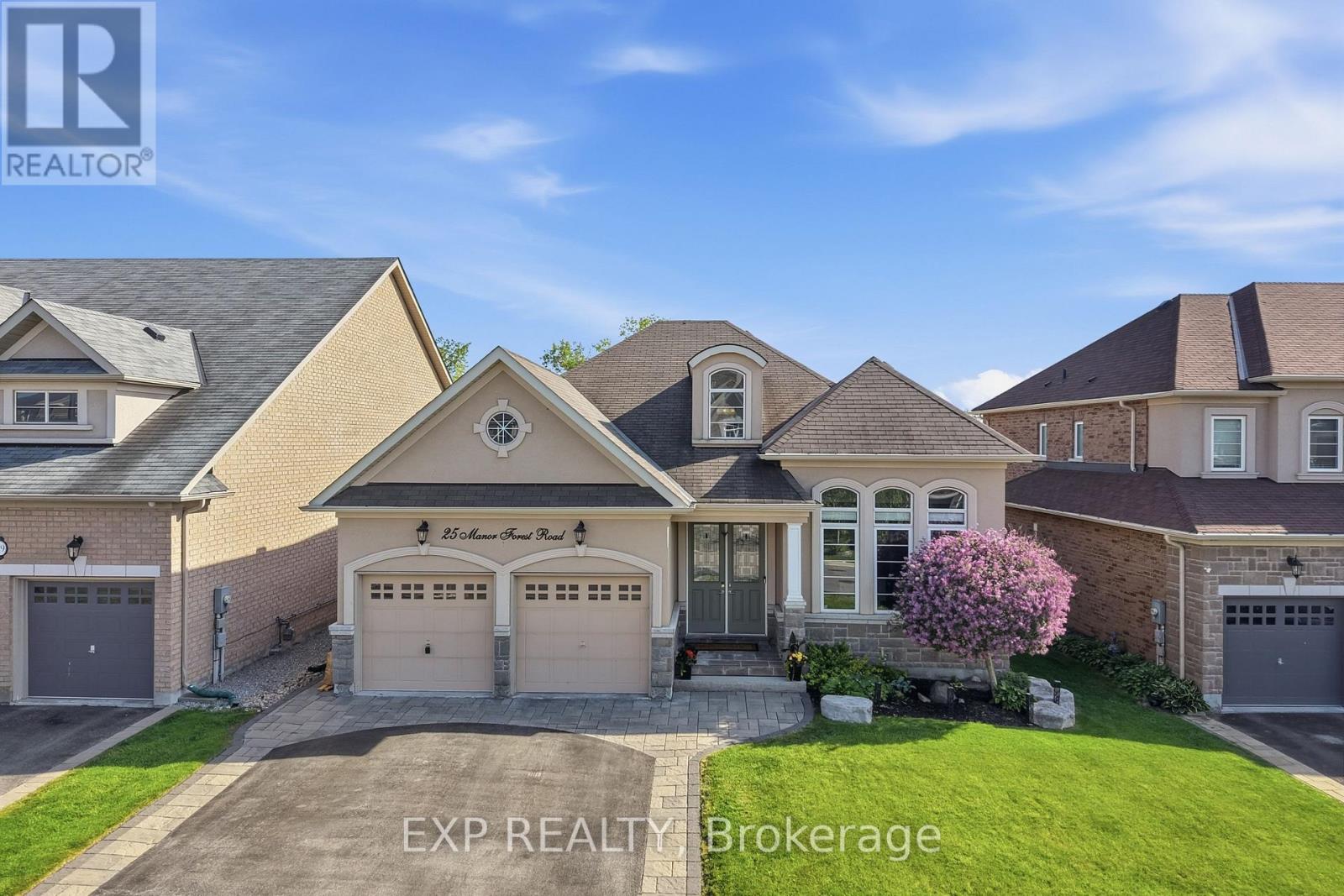 25 MANOR FOREST ROAD - 42