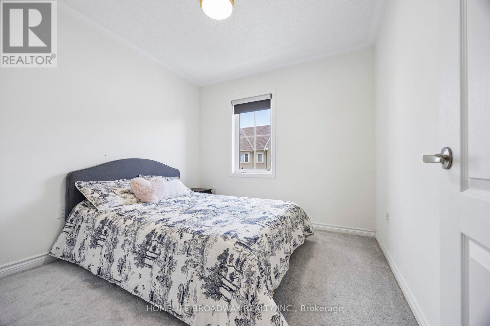 12 THOMAS SWANSON STREET - 23