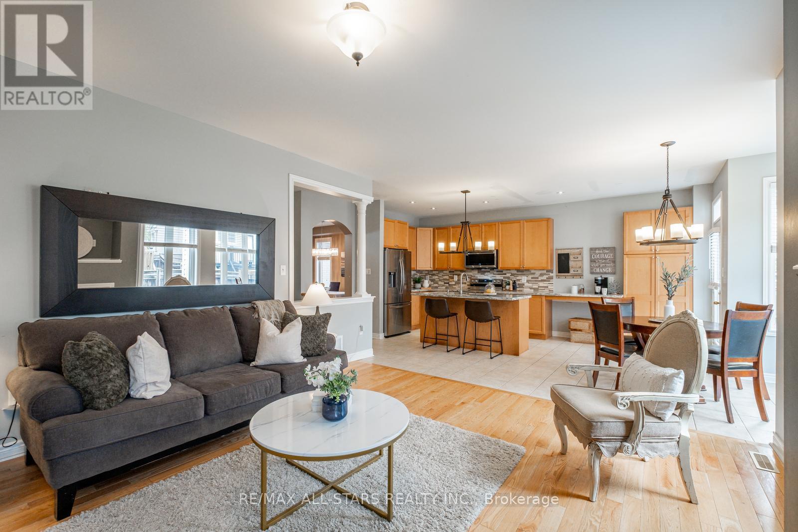 43 HORSEDREAMER LANE - 18