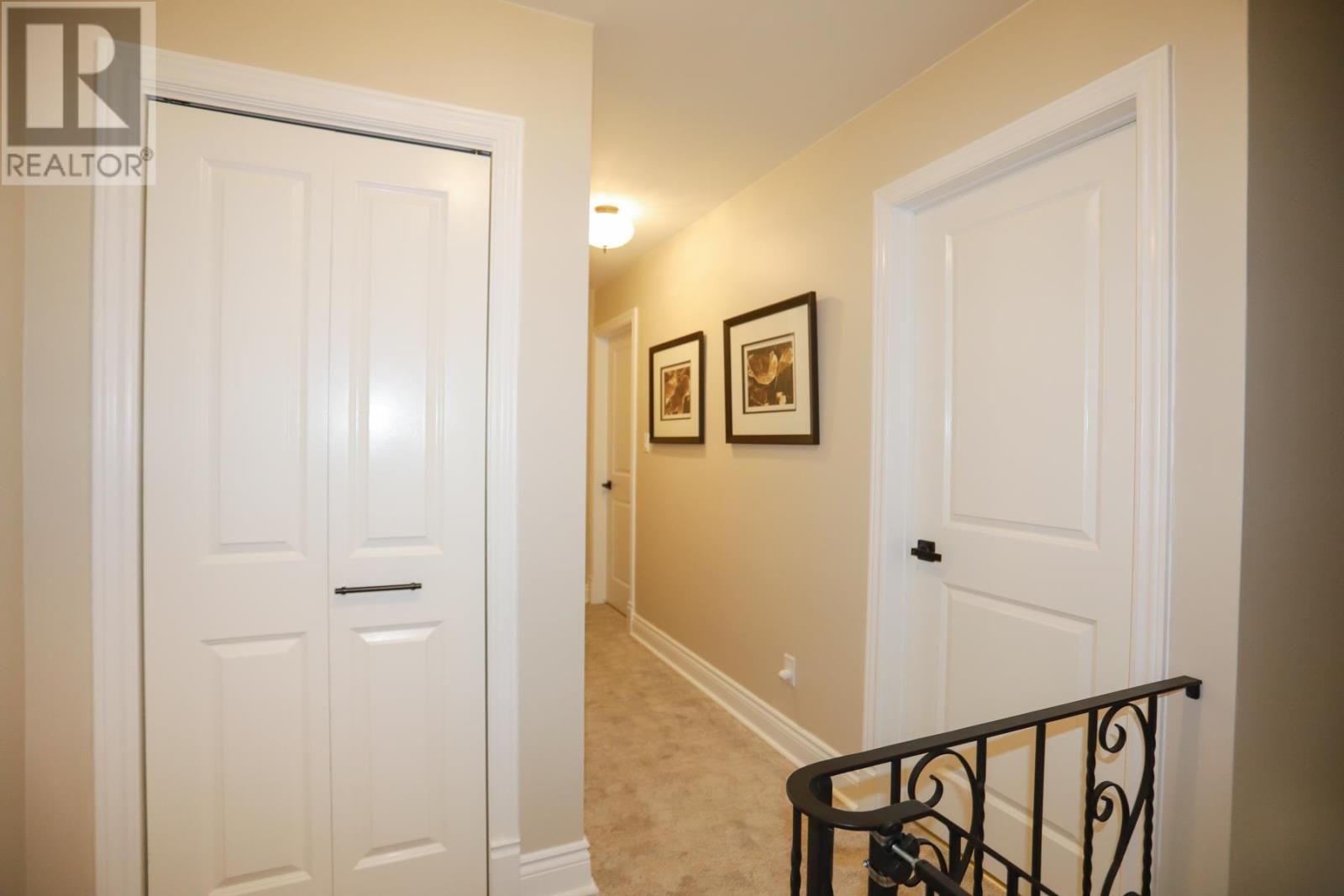 44 Woodhurst DR - 27