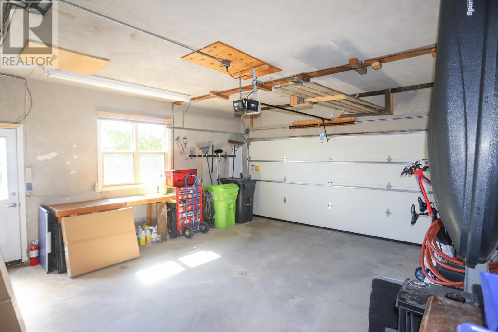 44 Woodhurst DR - 49
