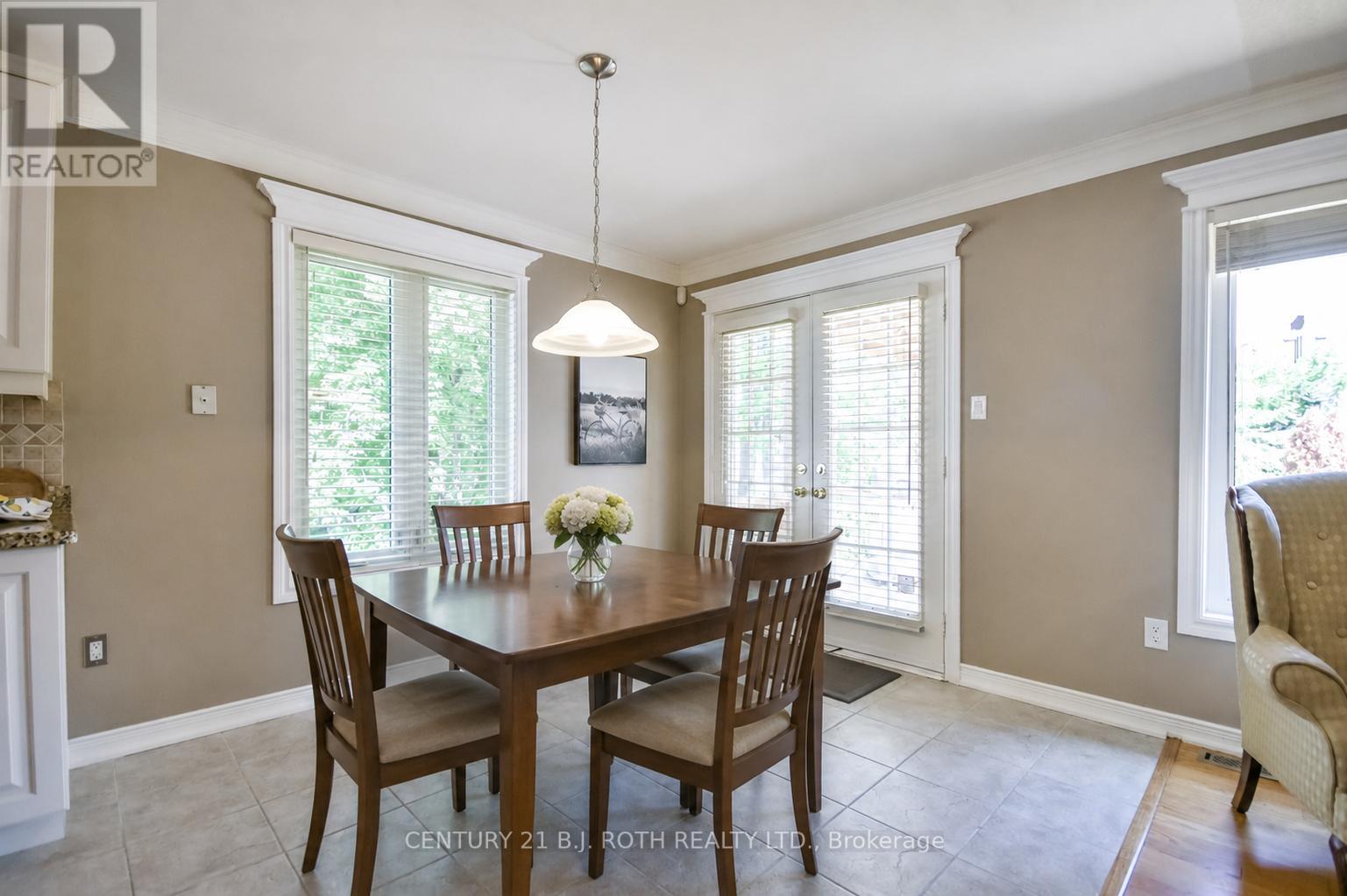 112 SILVER BIRCH AVENUE - 10