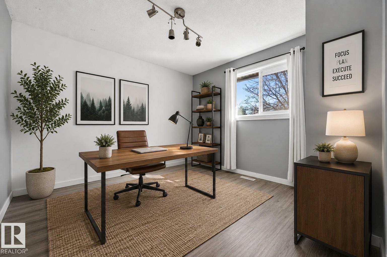 105 MISSION AV