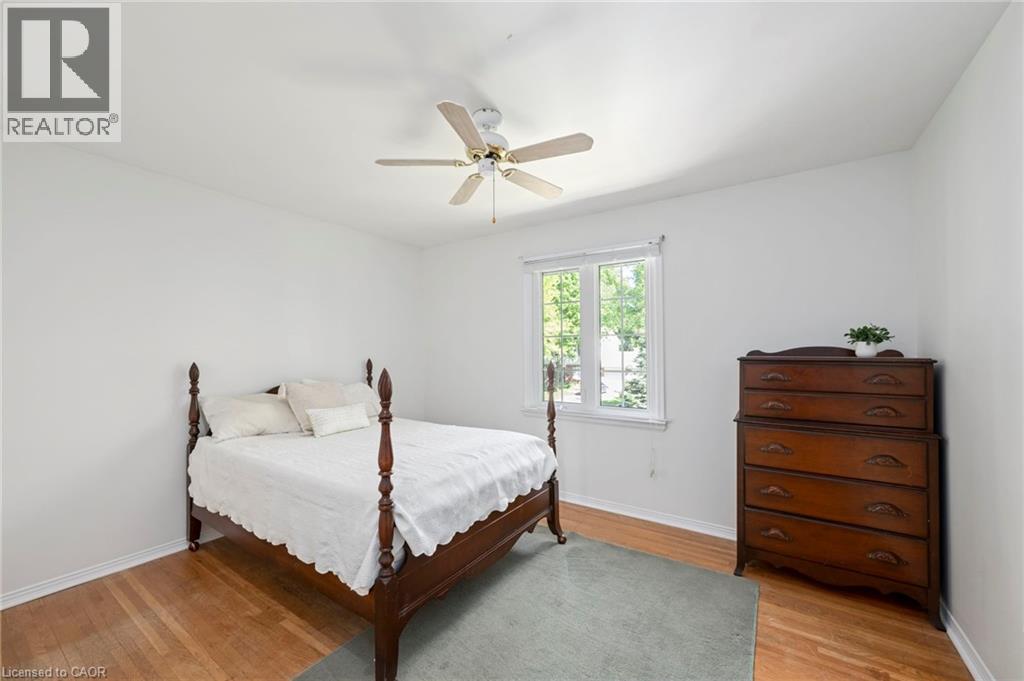50 QUEEN MARY Crescent - 22