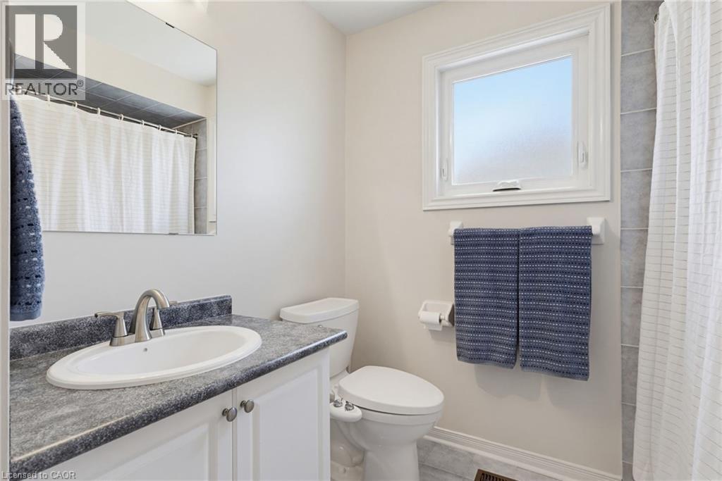 2485 NEWCASTLE Crescent - 20