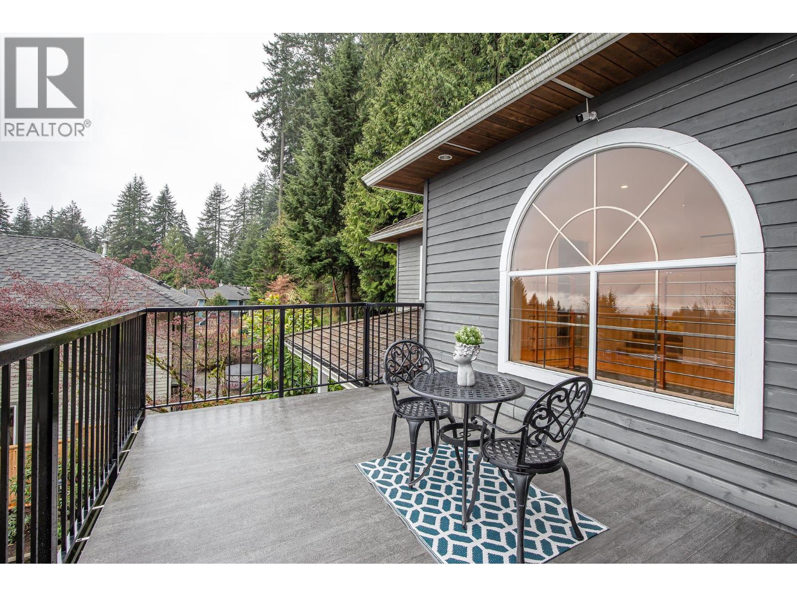 3973 BRAEMAR PLACE, North Vancouver