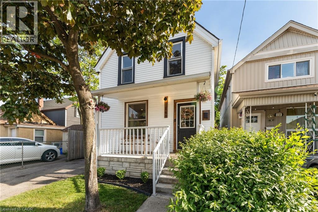 160 BRITANNIA Avenue - 2