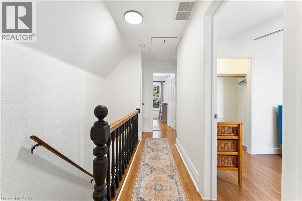 160 BRITANNIA Avenue - 23