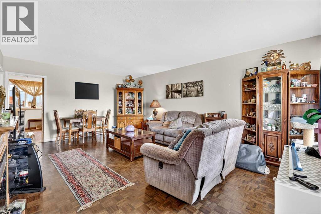 301 46 Avenue SW - 33