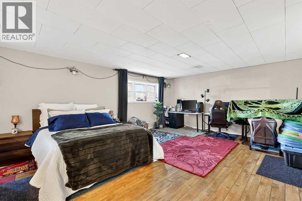 301 46 Avenue SW - 24