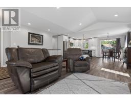 Living room - 86 Huron Street W, South Huron, ON N0M1S2 Photo 8