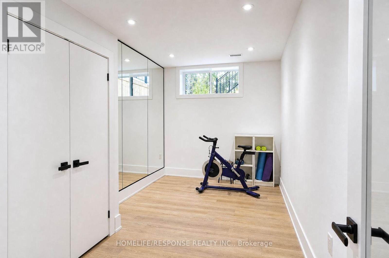 1235 WHITTINGTON ROAD - 39