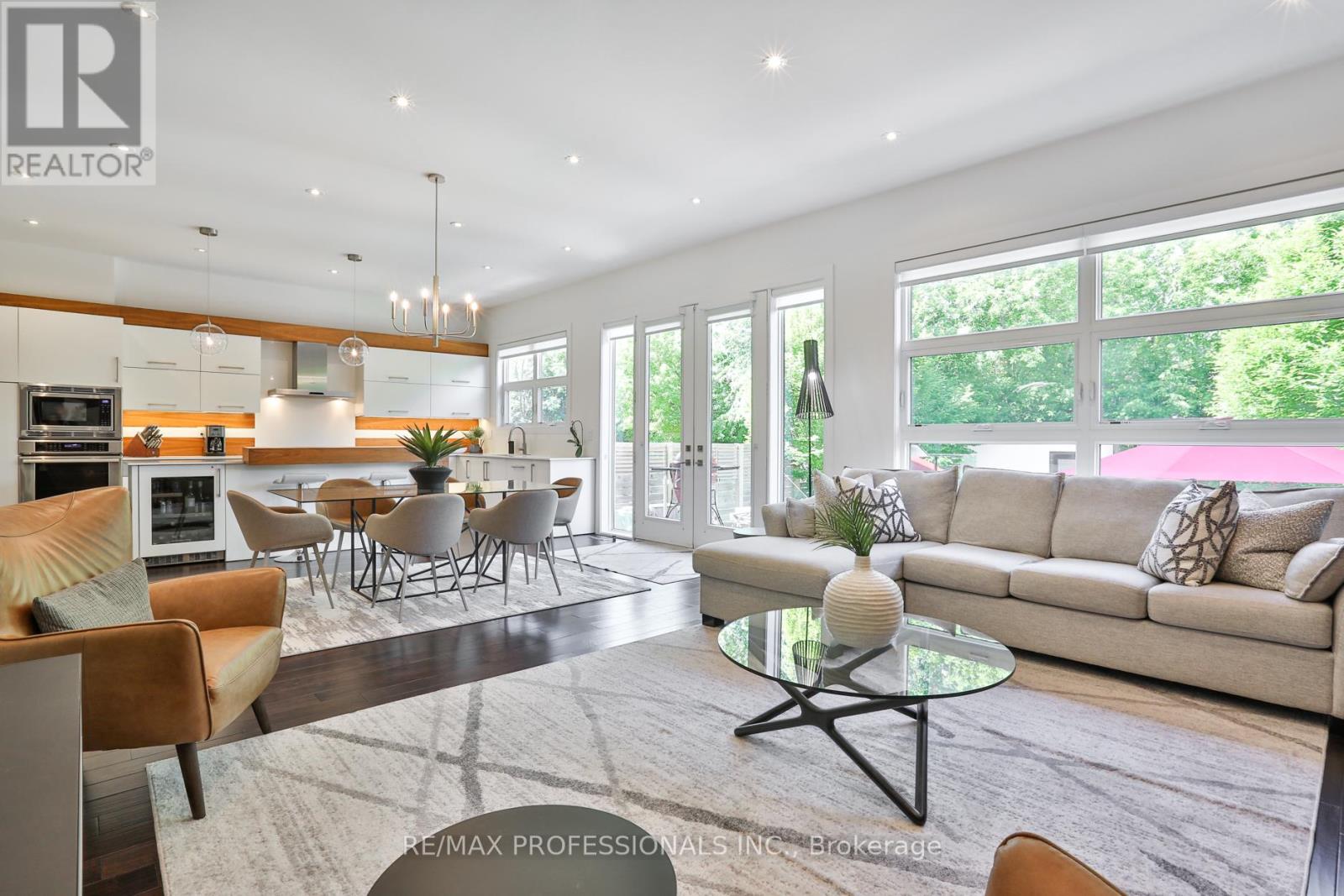 54 RENOWN ROAD - 21