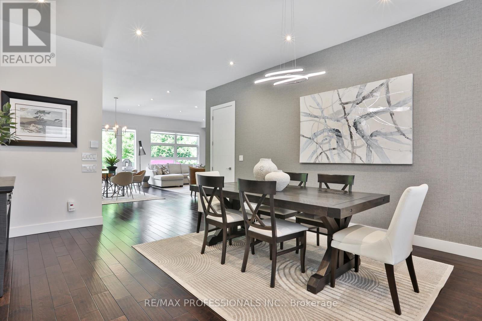 54 RENOWN ROAD - 6