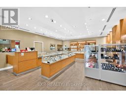 1-174 - 100 City Centre Drive, Mississauga, ON L5B2C9 Photo 7