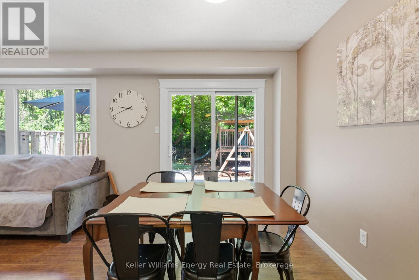 683 GRANDVIEW DRIVE - 20