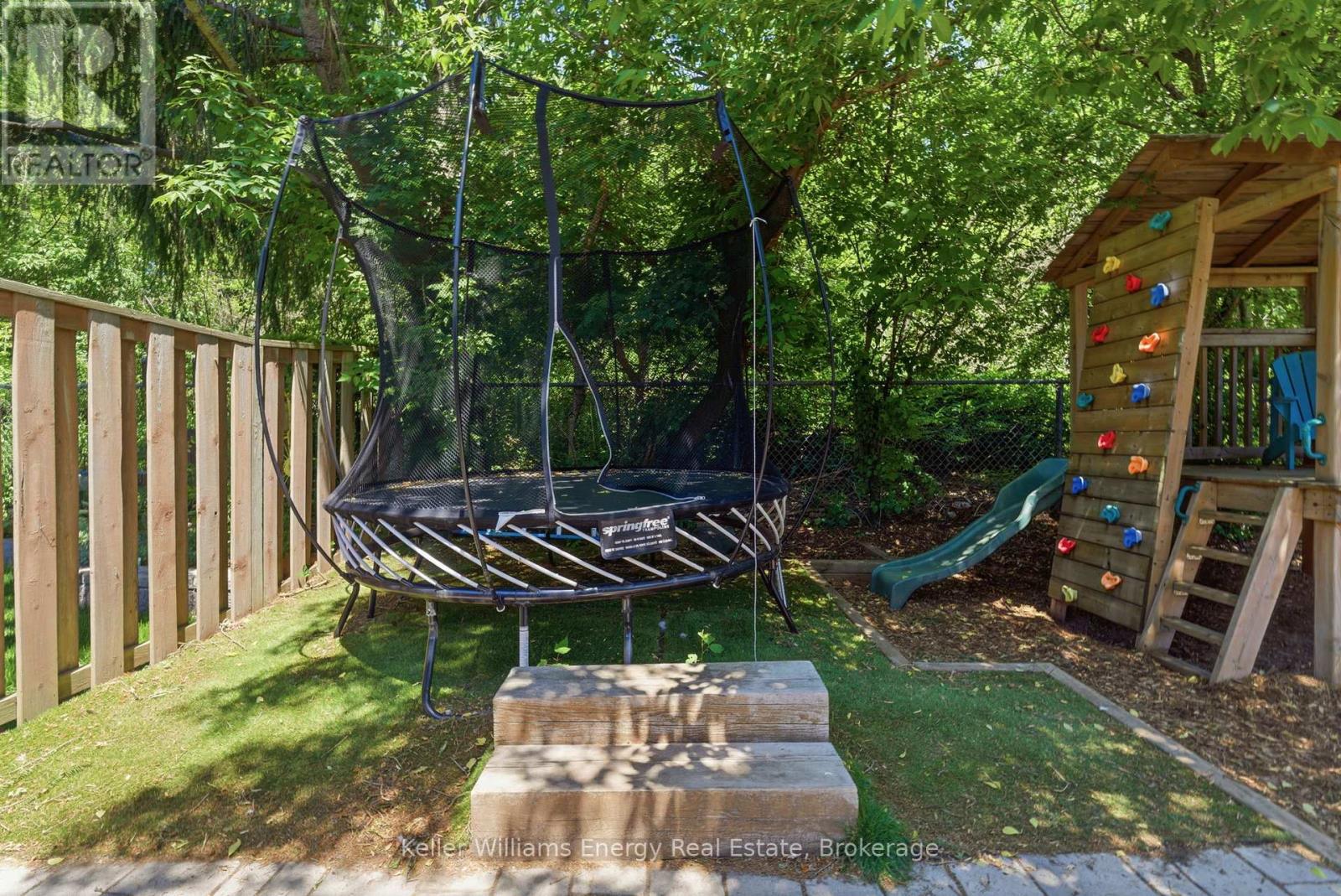 683 GRANDVIEW DRIVE - 43
