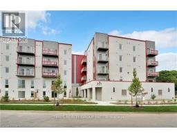 301 Westmount Road W, Kitchener, ON N2M1S3 Photo 12