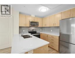 301 Westmount Road W, Kitchener, ON N2M1S3 Photo 16