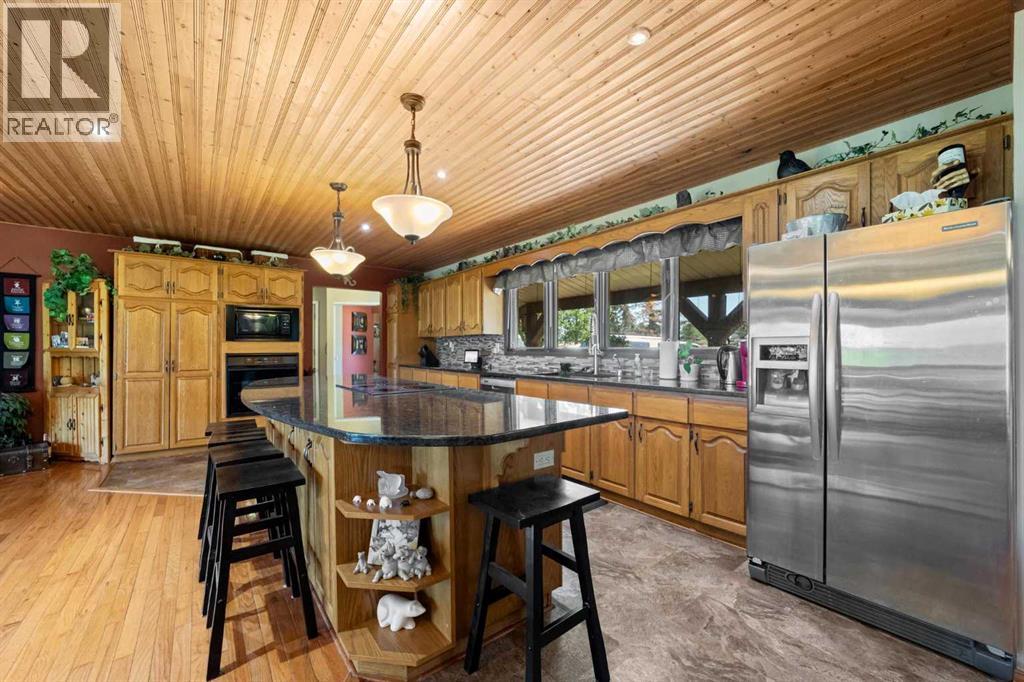 4404 49 Street — photo 10