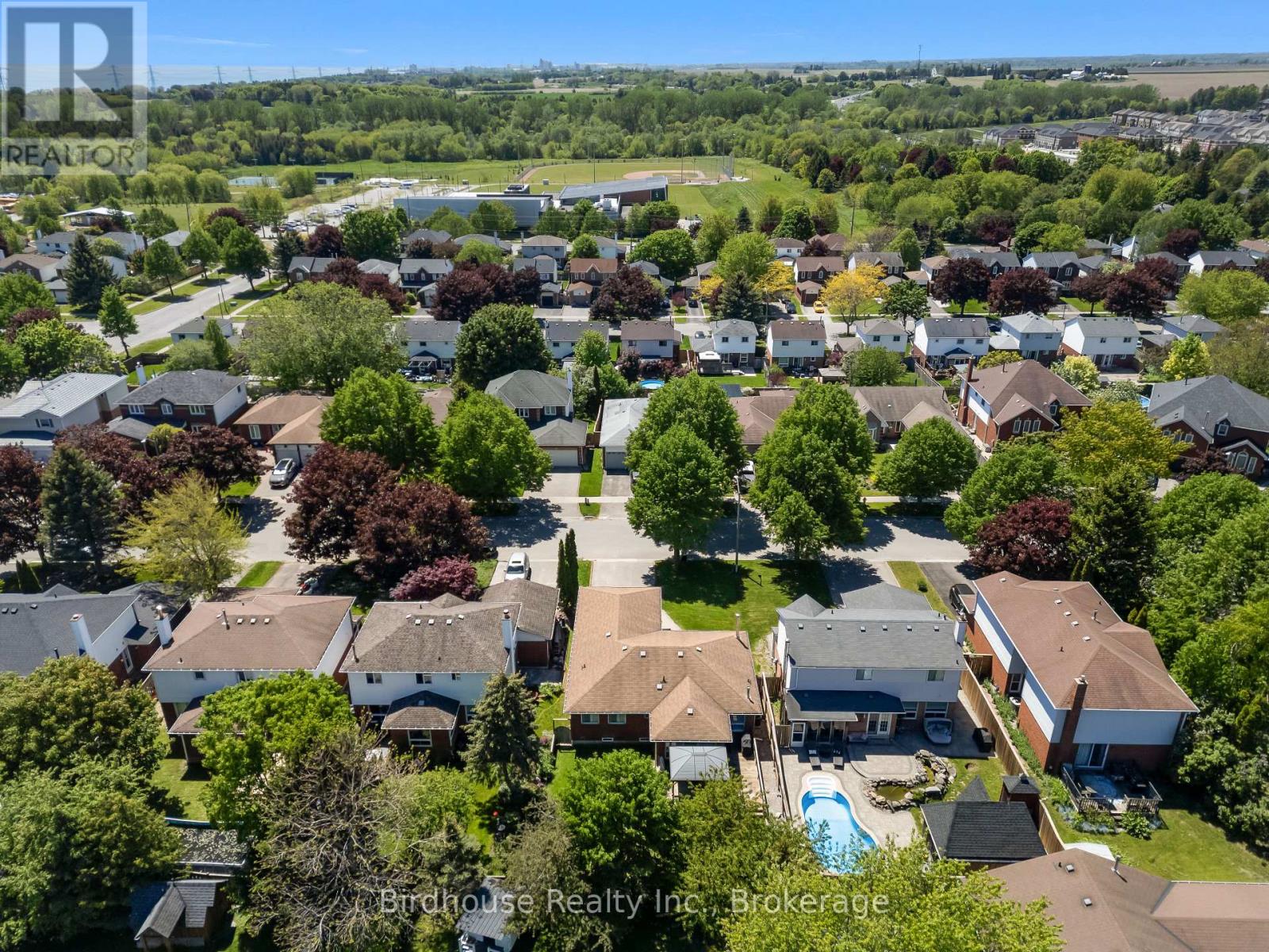 96 FOSTER CREEK DRIVE - 35