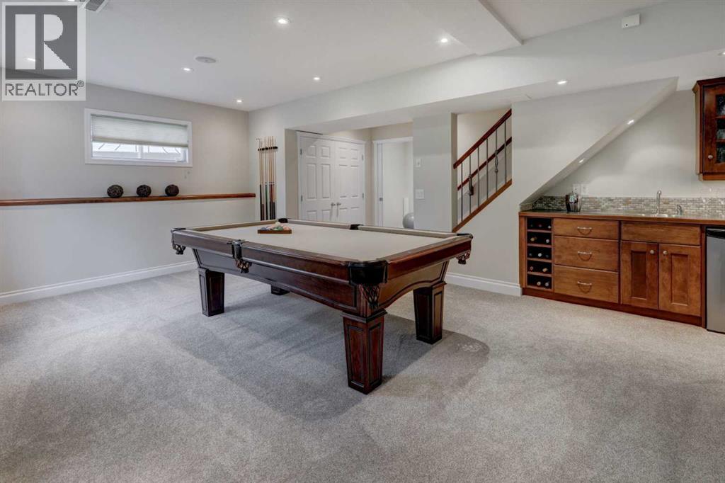 174 Mt Robson Close SE - 27