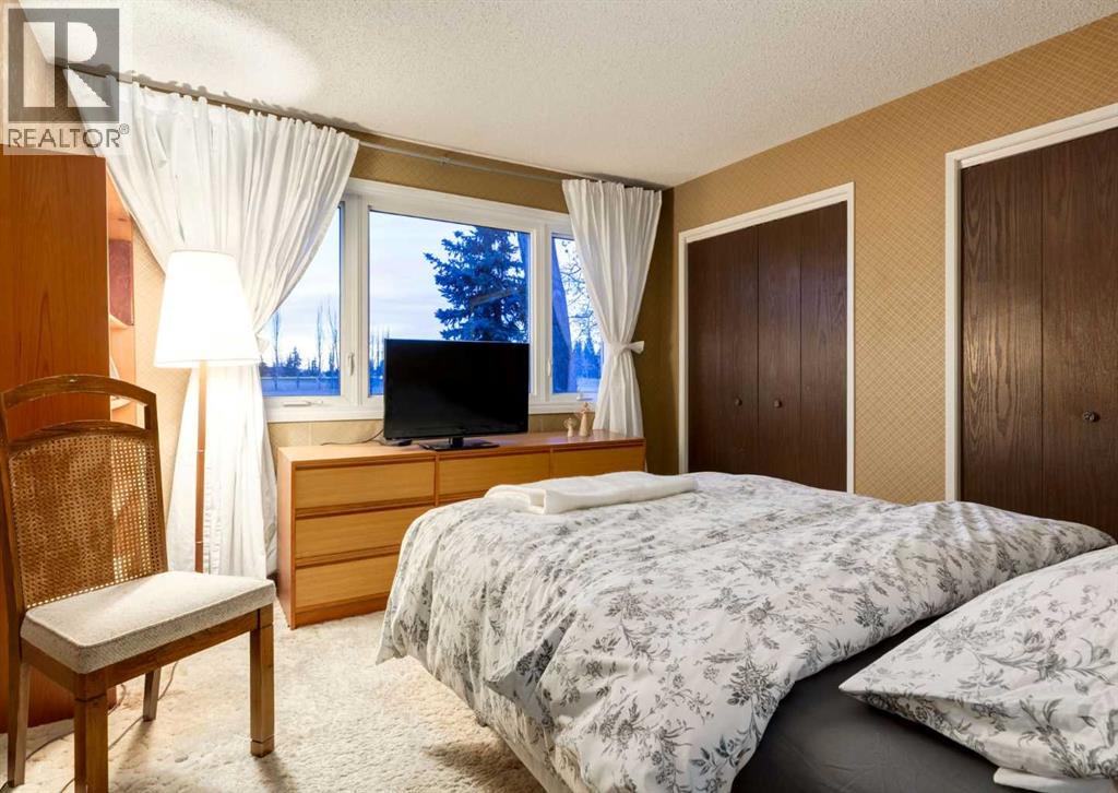 63 Brookpark Crescent SW - 27