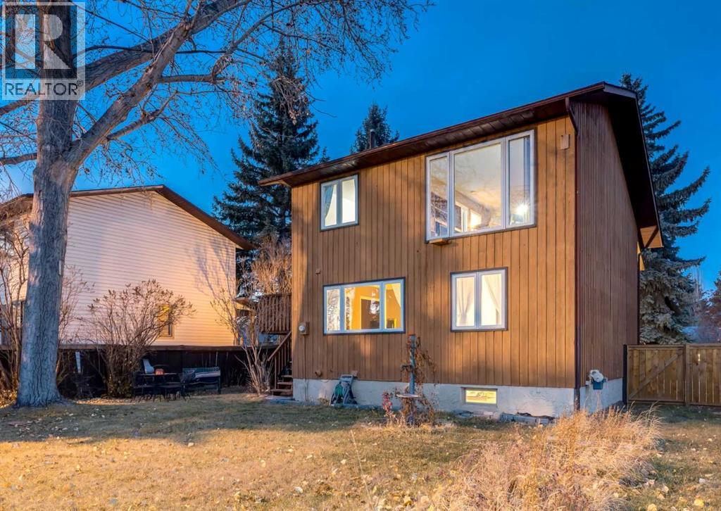 63 Brookpark Crescent SW - 42