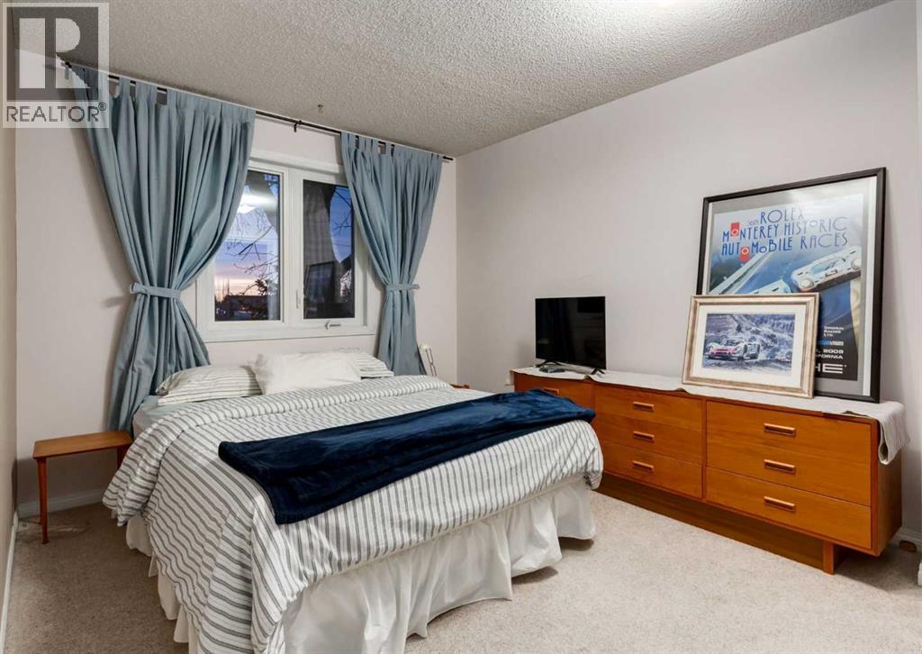 63 Brookpark Crescent SW - 24