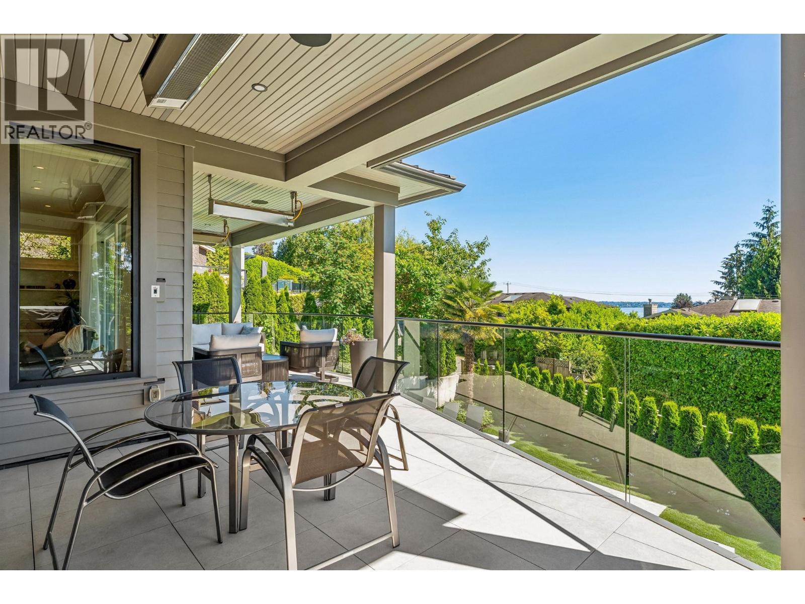 2668 HAYWOOD AVENUE, West Vancouver