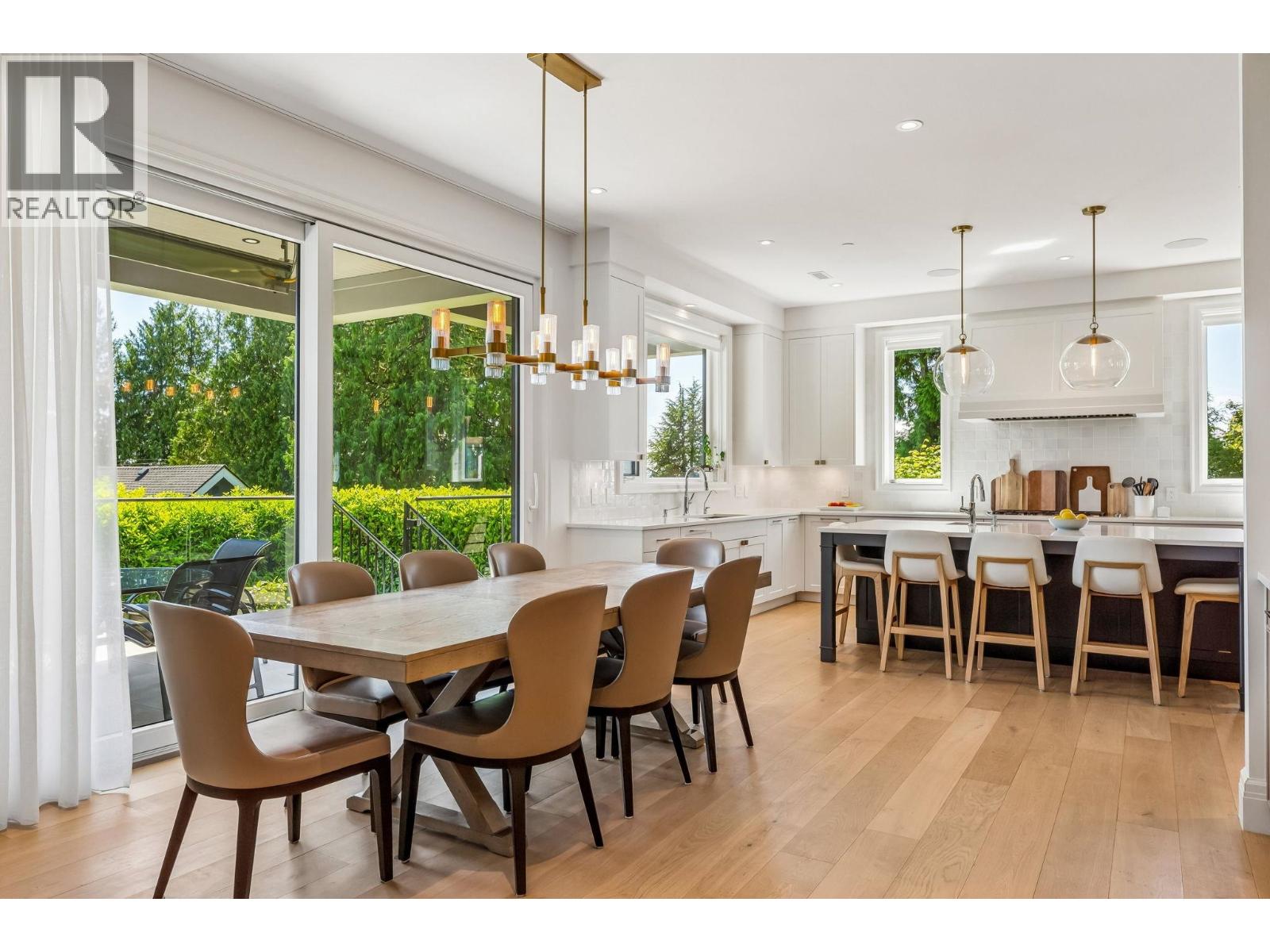 2668 HAYWOOD AVENUE, West Vancouver