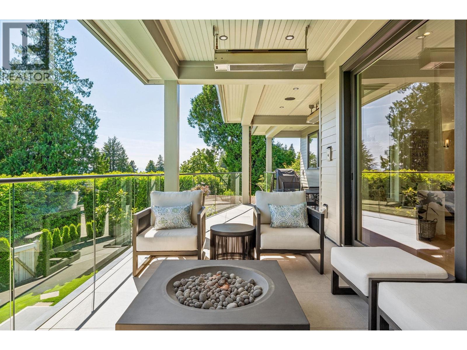 2668 HAYWOOD AVENUE, West Vancouver
