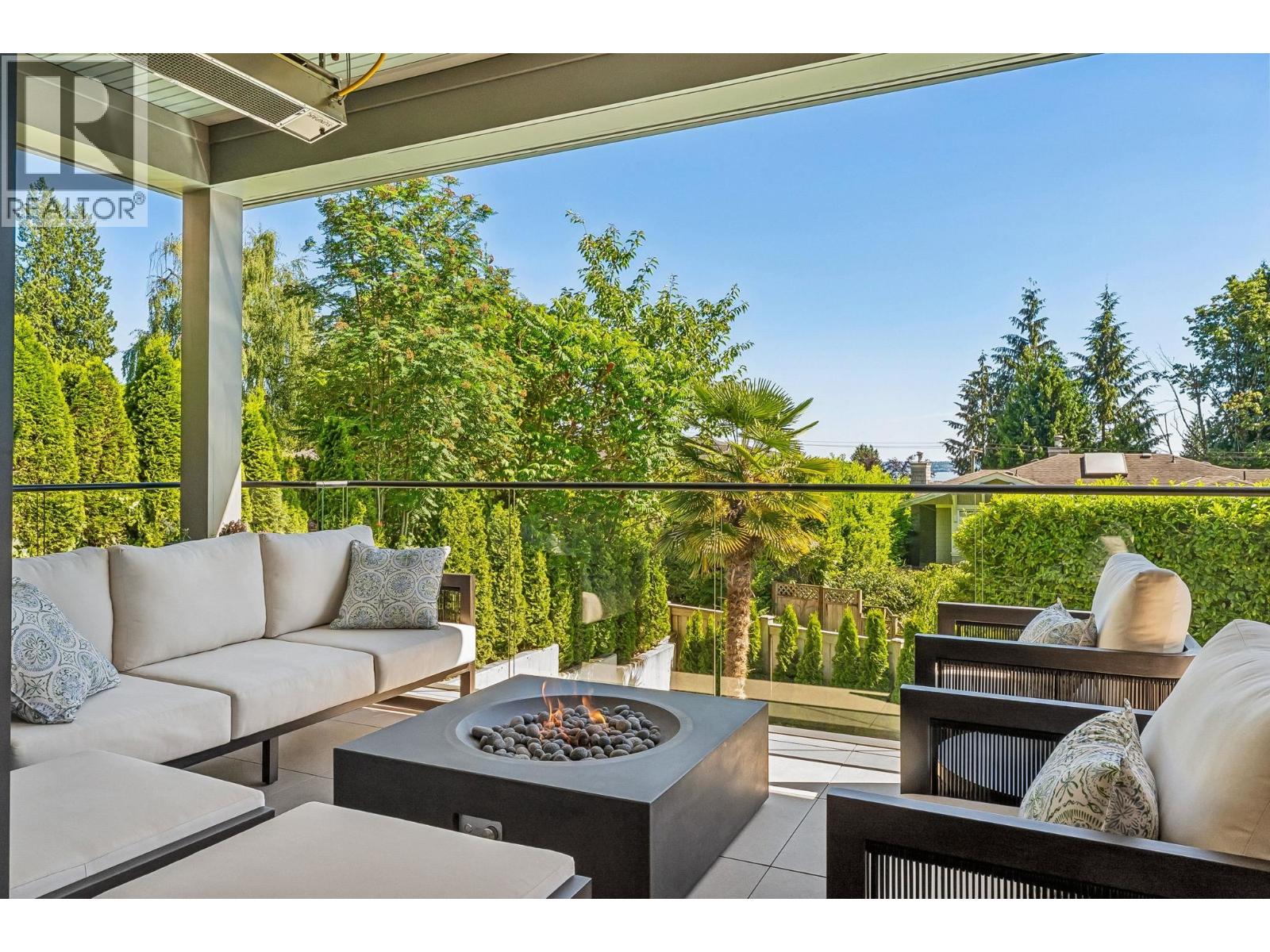 2668 HAYWOOD AVENUE, West Vancouver