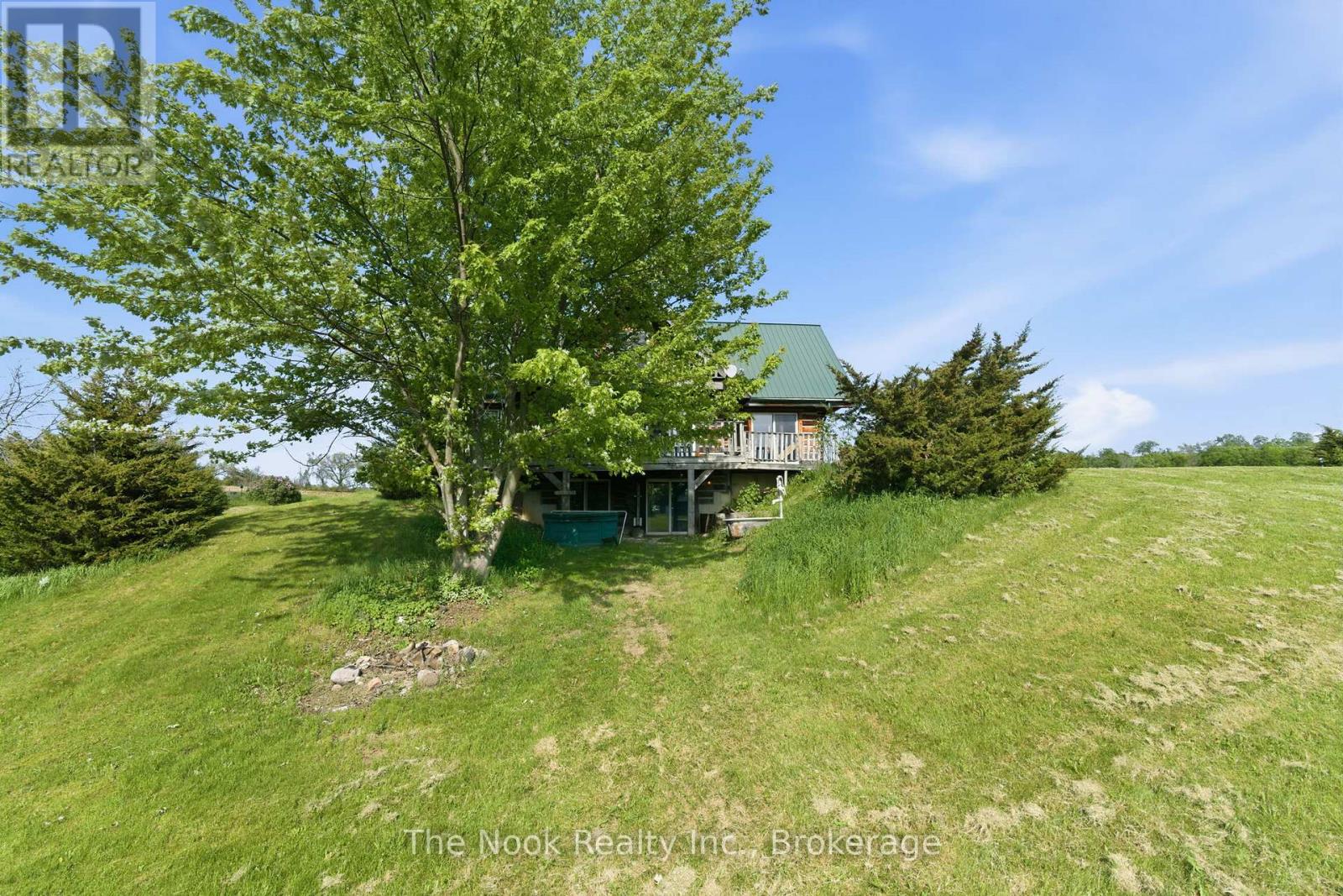 493 ISLAND VIEW ROAD - 12