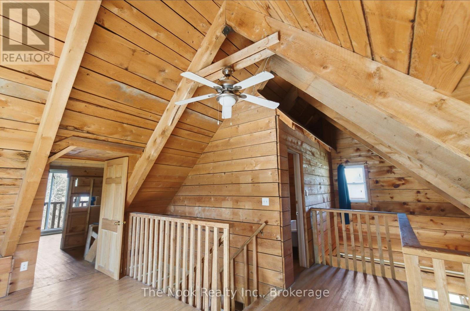 493 ISLAND VIEW ROAD - 25