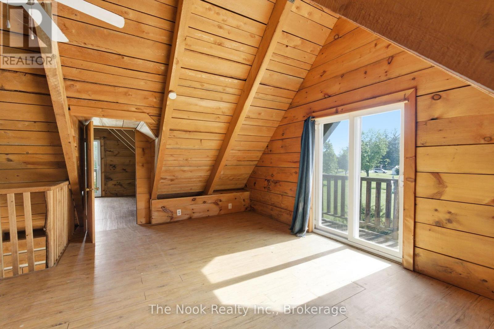 493 ISLAND VIEW ROAD - 27