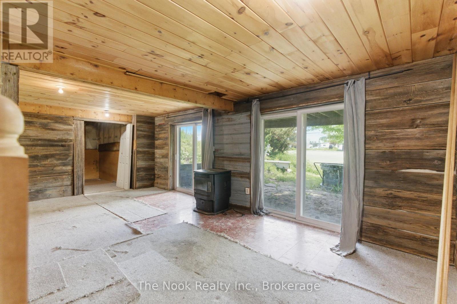 493 ISLAND VIEW ROAD - 30