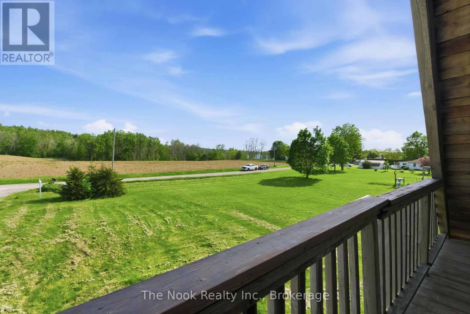 493 ISLAND VIEW ROAD - 38