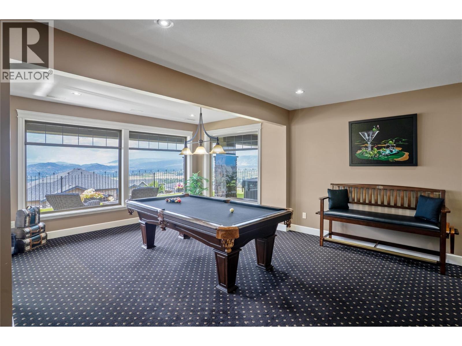  990 Hewetson Avenue, Kelowna
