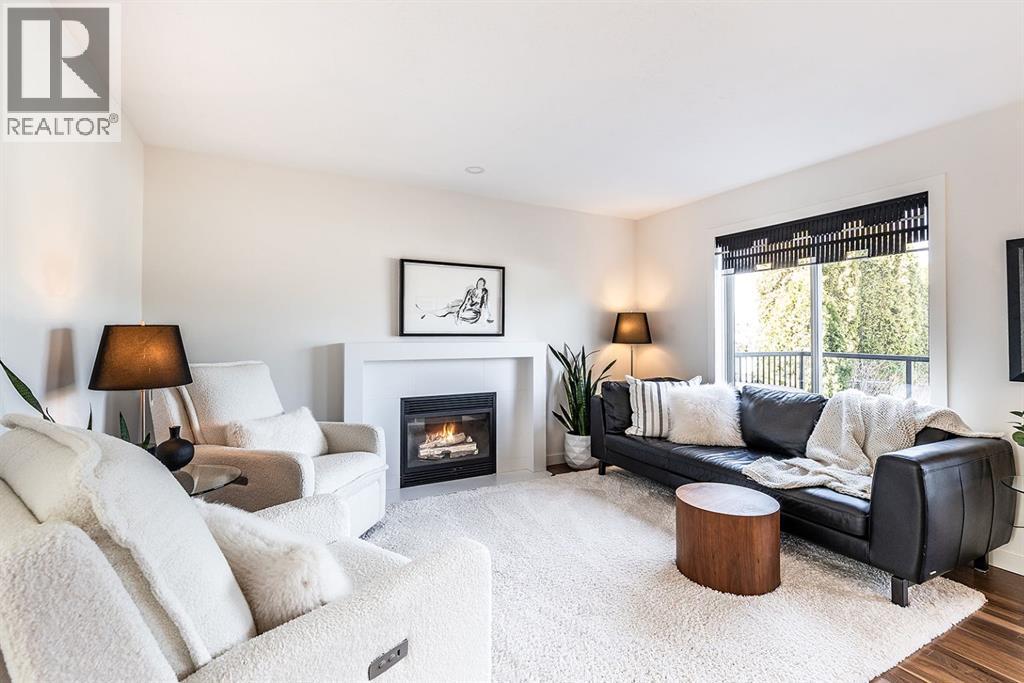 592 Hemingway Crescent NE - 12