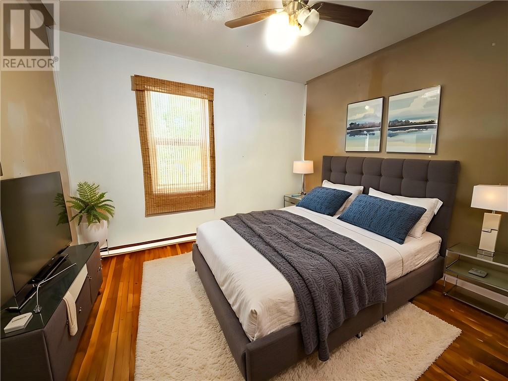 1344 Regent Street - 10
