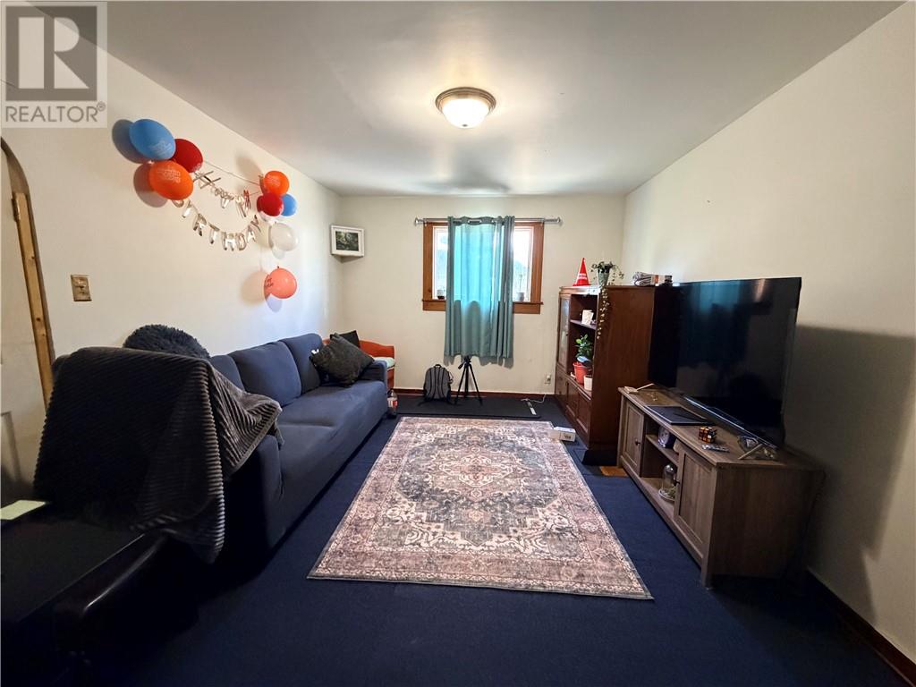 1344 Regent Street - 5