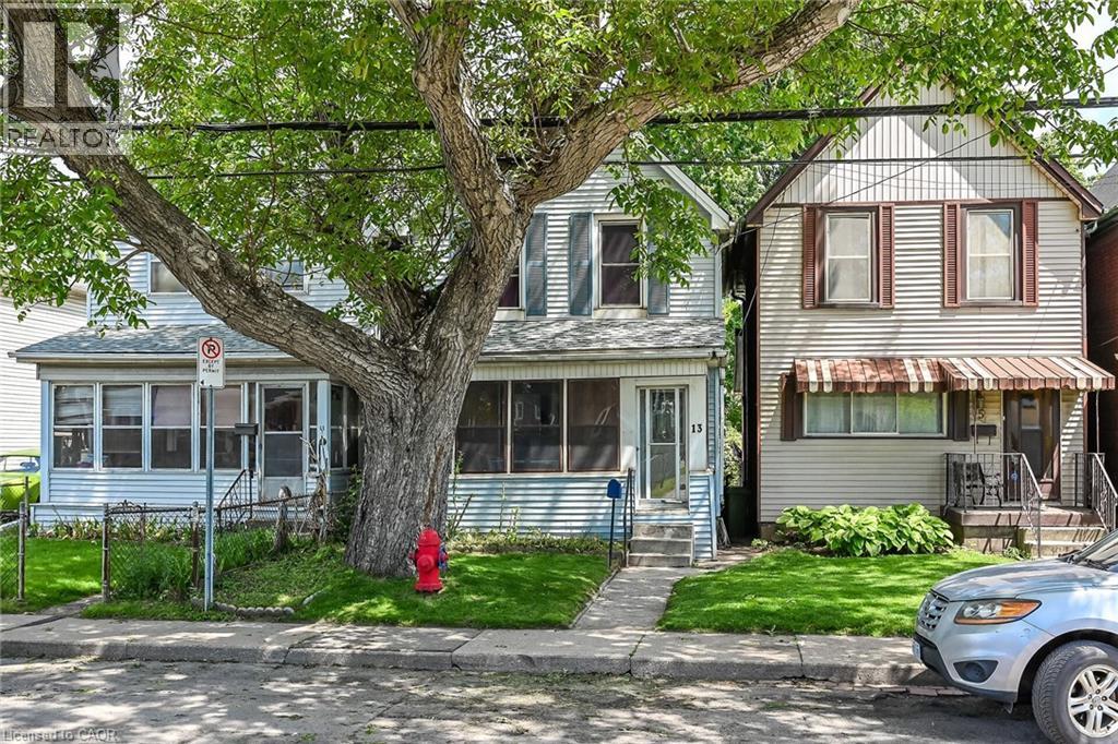 13 BRANT Street - 1
