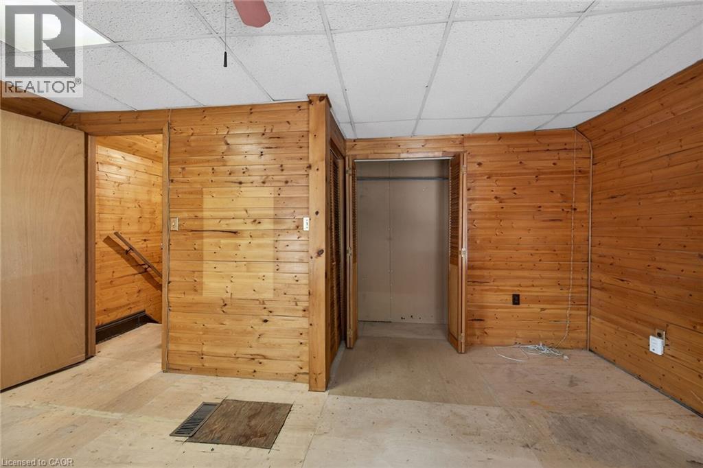 13 BRANT Street - 24