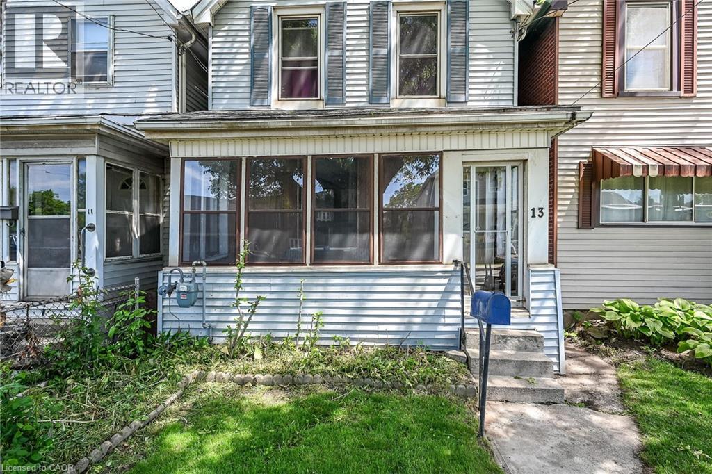 13 BRANT Street - 3